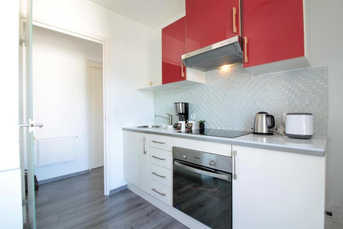 Mont Royal Balcon Et Piscine Apartment Annecy Exterior foto
